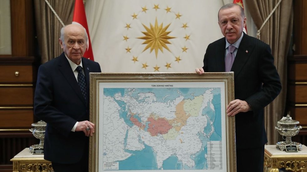 Ankara'da hareketli siyaset trafiği: Erdoğan ile Bah&ccedil;eli g&ouml;r&uuml;şt&uuml;