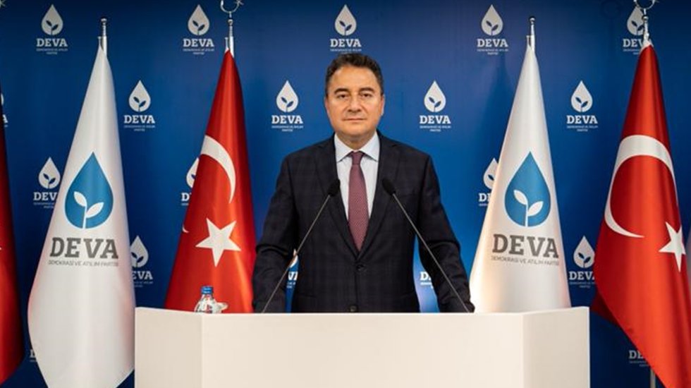 Babacan: &lsquo;G&uuml;venin olmadığı bir &uuml;lkede ekonomi asla d&uuml;zelmez&rsquo;