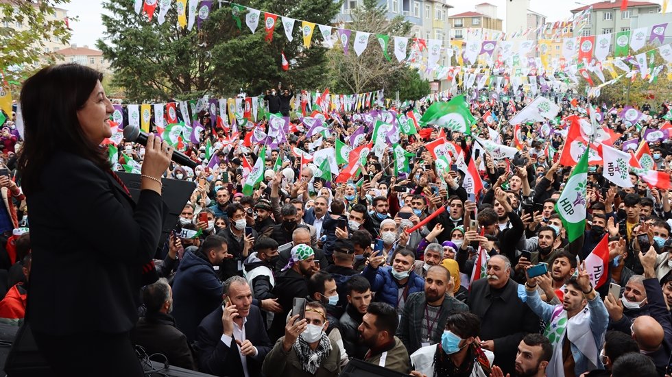 Buldan: Kimse zannetmesin ki Selahattin Demirtaş, Figen Y&uuml;ksekdağ sahipsizdir