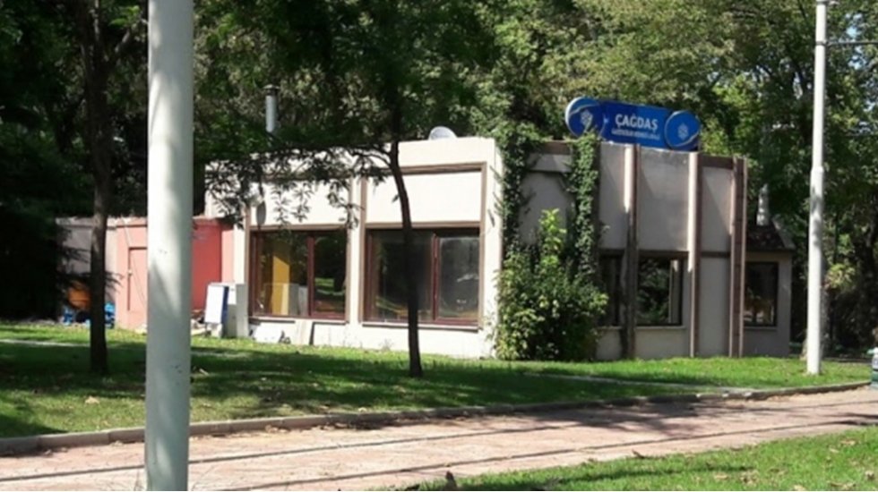 ÇGD Bursa binasını yıkarak kime yaranacaksınız? 