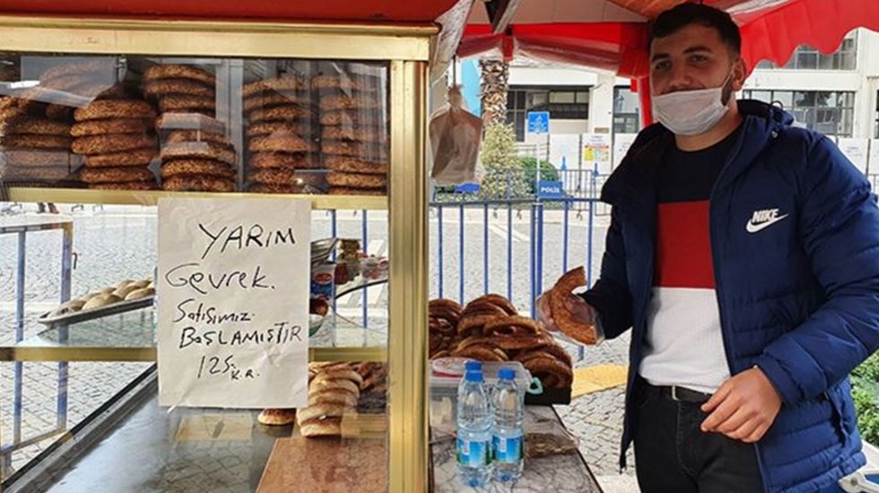 CHP&rsquo;li Erbay: "AKP &uuml;lkeyi yarım simit satılan bir &uuml;lke haline getirdi"