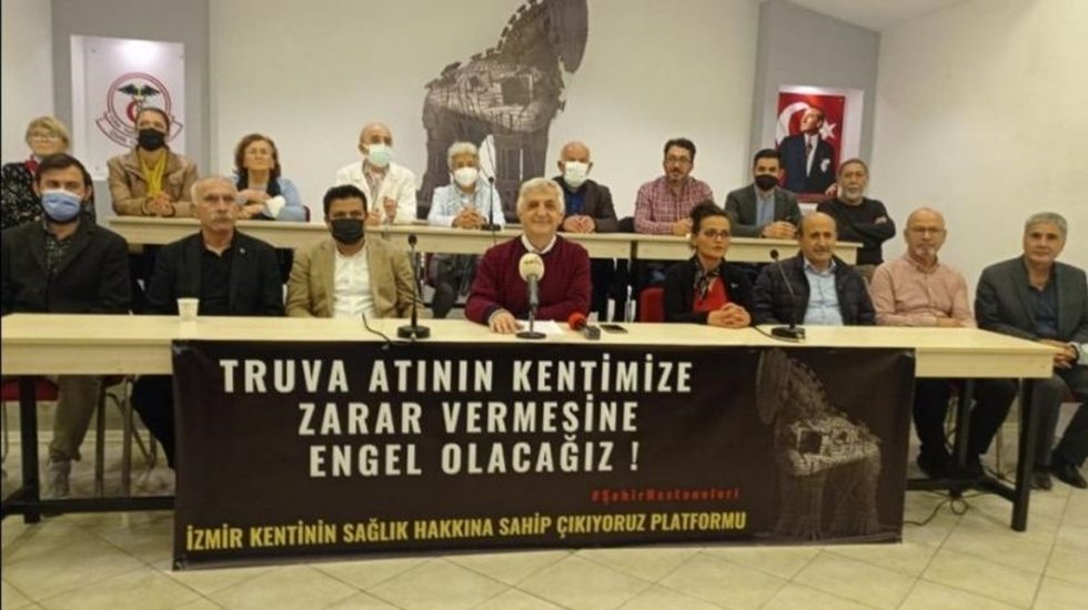 İzmir'de Şehir Hastanesi'ne tepki: Truva Atı'nın kentimize zarar vermesine engel olacağız"