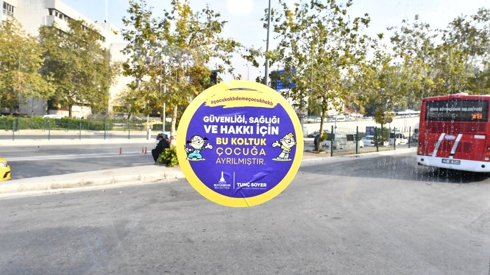 İzmir'de toplu ulaşımda "&ccedil;ocuk koltuğu" uygulaması