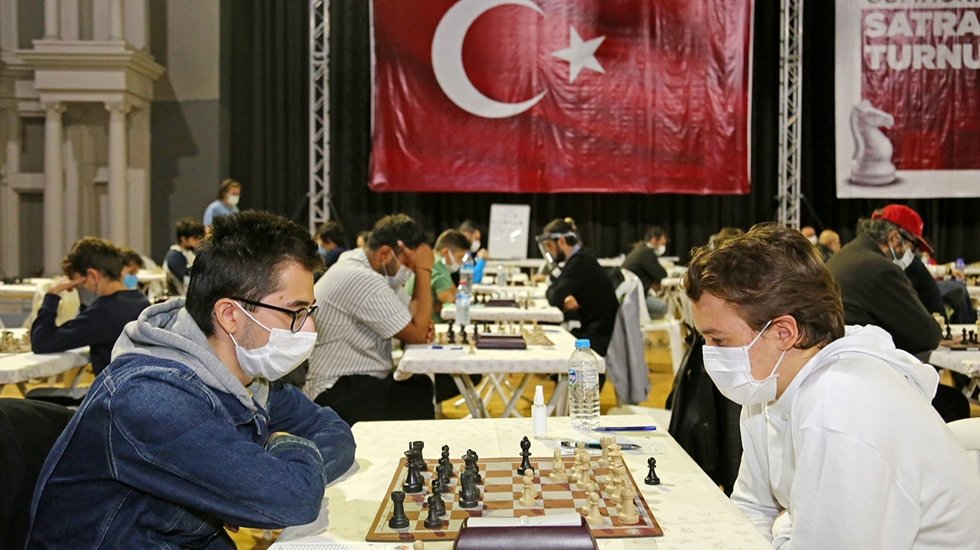 Kemal Çebi: Satranç, hem kazanmayı hem kaybetmeyi öğretir