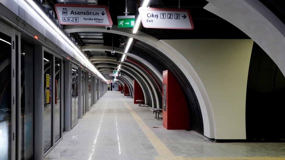 8 aydır kapalı olan Mecidiyeköy Metro İstasyonu Pazartesi günü yeniden açılıyor