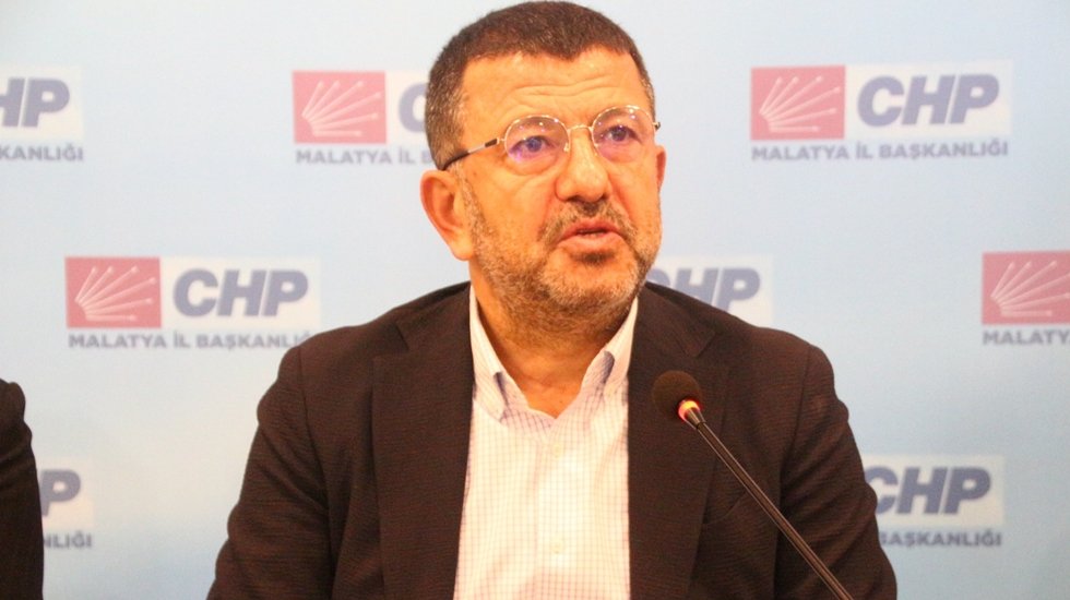 Ağbaba: Tarım can &ccedil;ekişiyor, &ccedil;ift&ccedil;iler &uuml;retim yapmayı bırakıyor