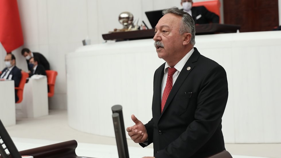 CHP'li Bayır: "Uzaya &ccedil;ıkmak, &lsquo;Yerli U&ccedil;ak G&ouml;klerde&rsquo; hayalinize benzer"