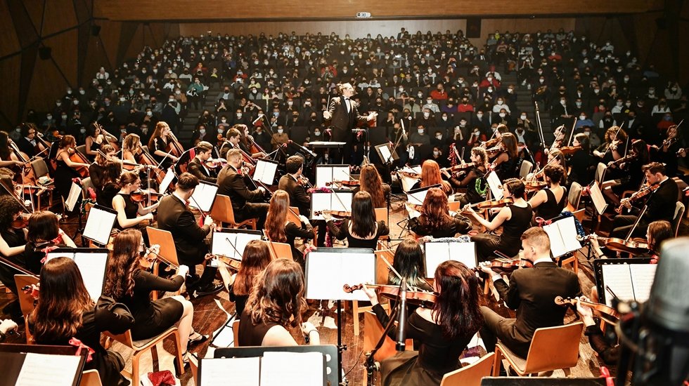 Beylikdüzü Gençlik Senfoni Orkestrası’dan yeni yıl konseri