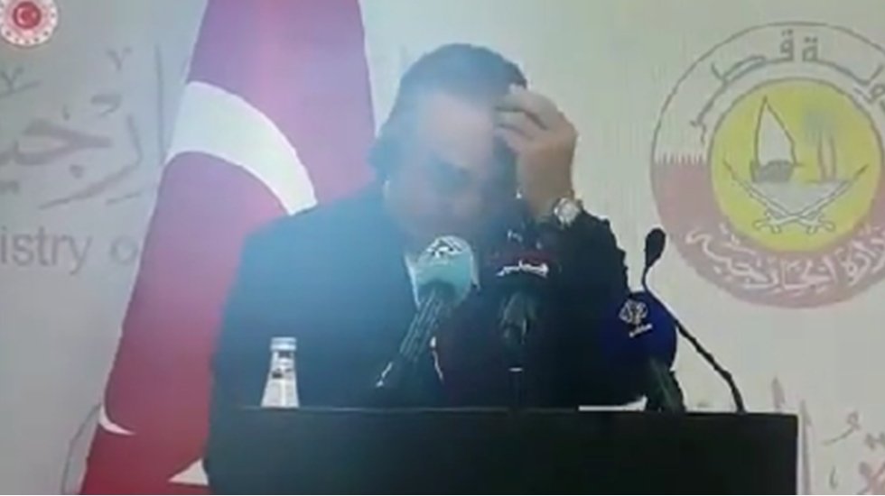 &Ccedil;avuşoğlu&rsquo;na &lsquo;Ekonomik Kabus&rsquo; sorusu TRT&rsquo;ye yayını kestirdi