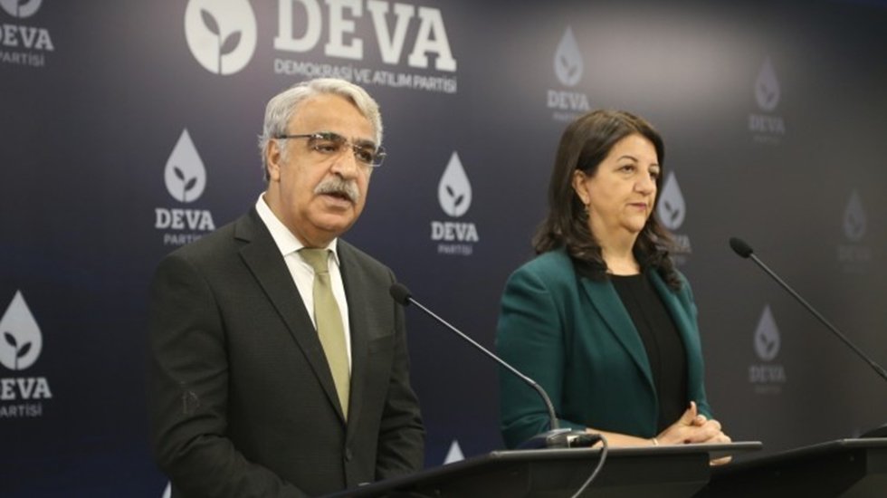 HDP'den DEVA Partisi'ne ziyaret: Diyalog s&uuml;recek...