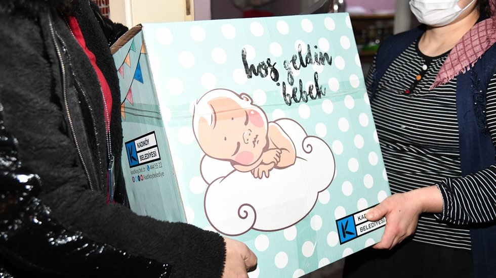 Kadıköy Belediyesi ‘Yeni Doğan Destek Paketi’ ile ailelerin yanında