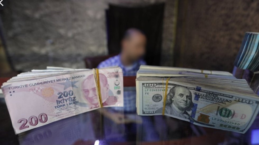 Mevduat faizleri  15 puan d&uuml;şt&uuml;