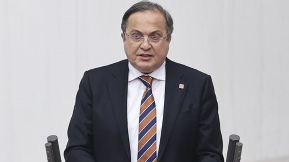 Torun: &ldquo;Binlerce emekli belediye başkanı, a&ccedil;lık sınırının altında maaş alıyor&rdquo;