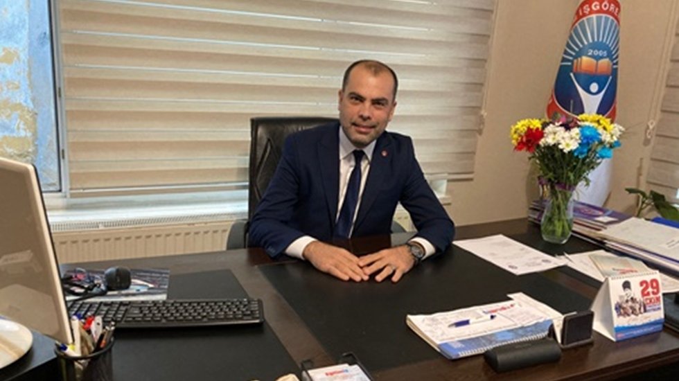 Volkan Erken: Yerin dibine batsın sizin m&uuml;lakatlarınız&hellip;