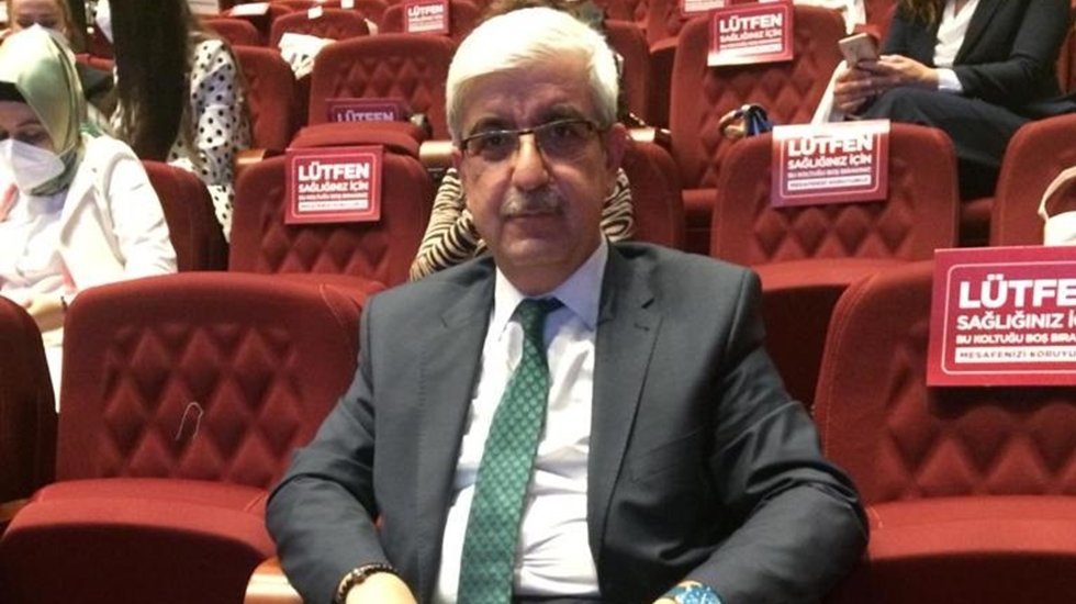 AKP'li y&ouml;neticiden vatandaşa hakaret: "Hayvanlar oy kullanmıyor"