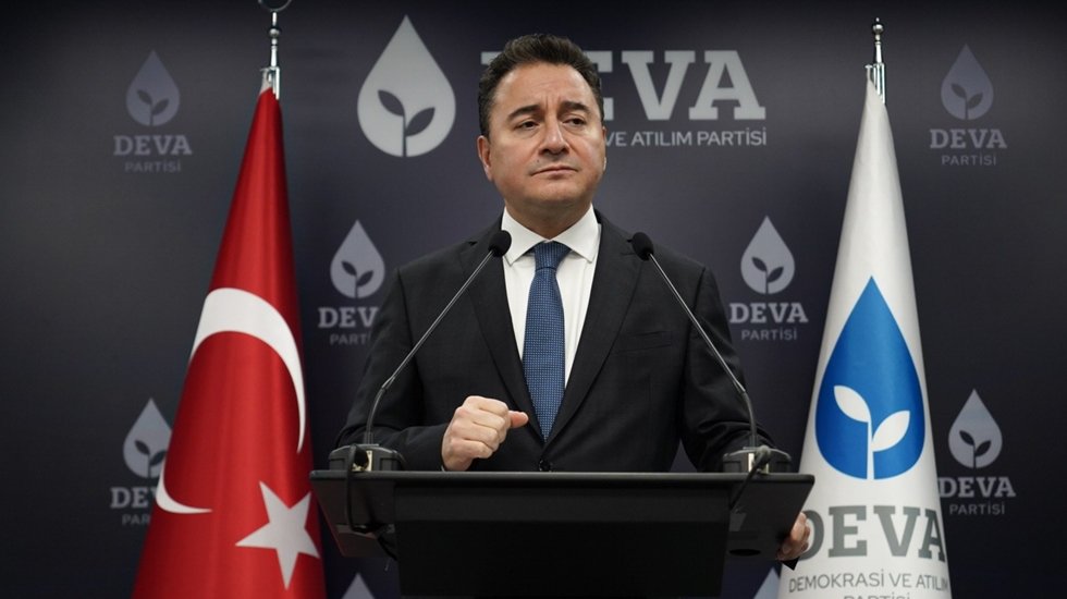 Babacan: &lsquo;&Uuml;lkeyi sokakta bulmadık, kirli hesaplara pabu&ccedil; bırakmayız&rsquo;