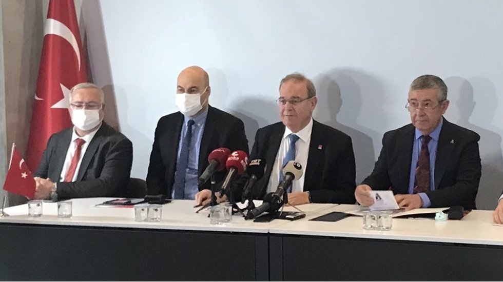 CHP heyeti: "Cumhuriyet tarihinde b&ouml;yle bir basiretsizlik g&ouml;r&uuml;lmemiştir"