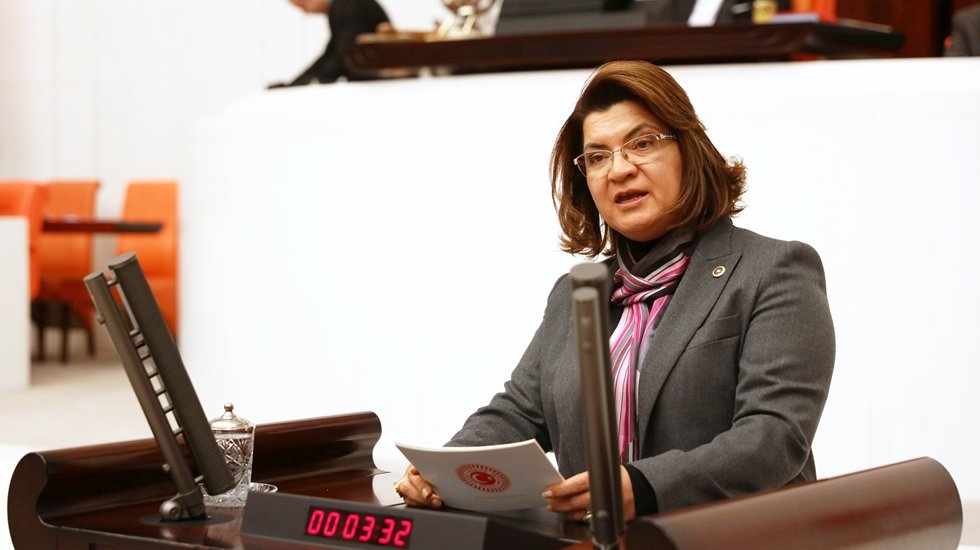 CHP&rsquo;li Şahin: &lsquo;Bu onay emsal olacak, Hatay ranta kurban edilecek&rsquo;