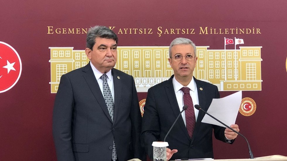 CHP&rsquo;li Vekillerden MHP&rsquo;li Olcay Kılavuz&rsquo;a &ccedil;ok sert tepki