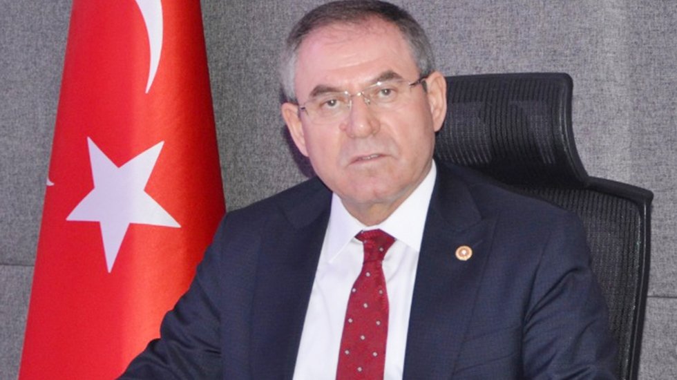 Zeybek: Savaş bir insanlık su&ccedil;udur&hellip;