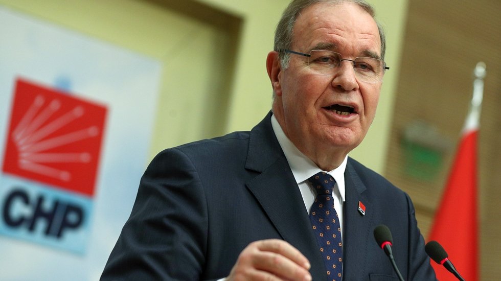 CHP S&ouml;zc&uuml;s&uuml;nden AKP&rsquo;li &Ccedil;elik&rsquo;e &ccedil;ok sert İstanbul yanıtı