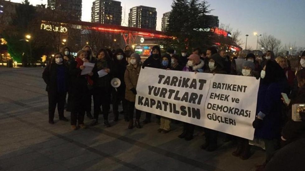Enes Kara&rsquo;yı intihara s&uuml;r&uuml;kleyenler hesap vermeli