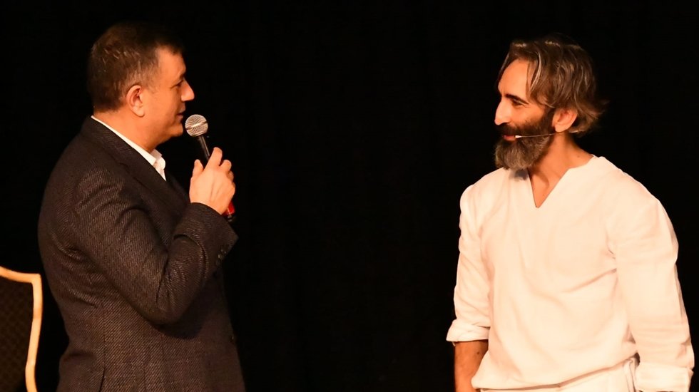 &ldquo;Gelin Tanış Olalım&rdquo; Esenyurt&rsquo;ta Sahnelendi