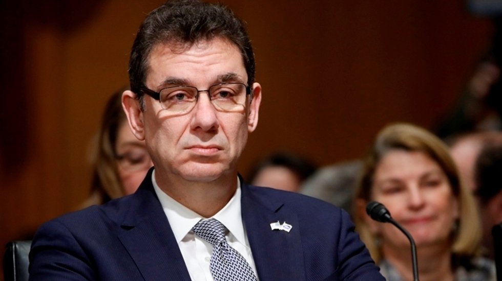 Pfizer CEO’sundan Covid-19 salgının ne zaman biteceği hakkında açıklama