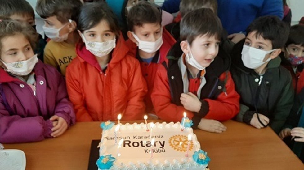 Samsun Karadeniz Rotary kul&uuml;b&uuml;nden eğitime destek&hellip;