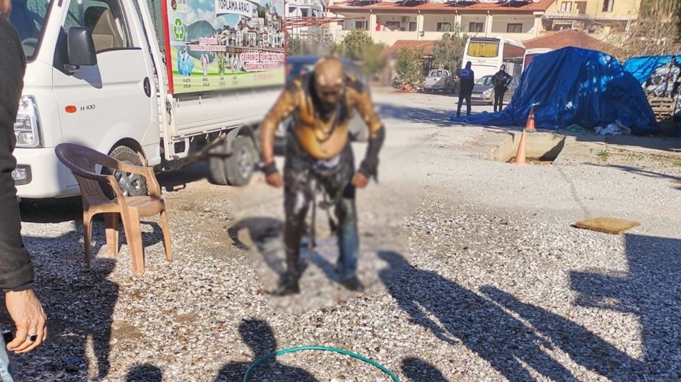 Zabıta baskısına tepki i&ccedil;in kendini yakan yurttaş hayatını kaybetti