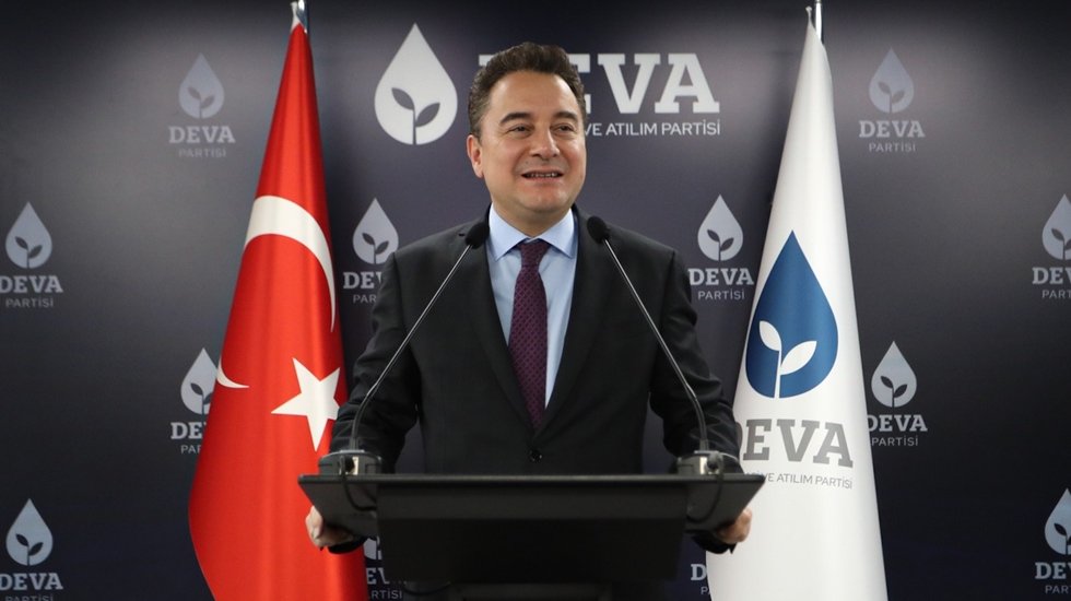 Babacan: &lsquo;Rus rublesi bile şu anda bizim paramız kadar değer kaybetmedi&rsquo;