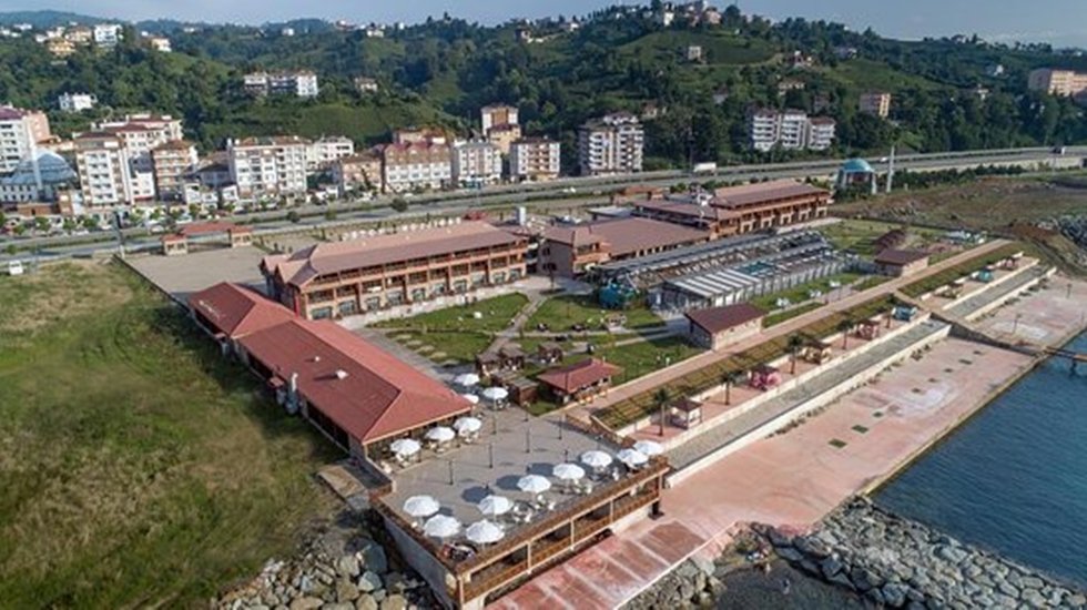 Bekaroğlu: 235 milyon TL&rsquo;lik otel 54 milyon 670 bin TL&rsquo;ye satışa &ccedil;ıkarıldı