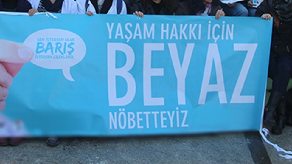 &ldquo;Beyaz N&ouml;bet&rdquo; eylemi meclis g&uuml;ndemine taşındı&hellip;