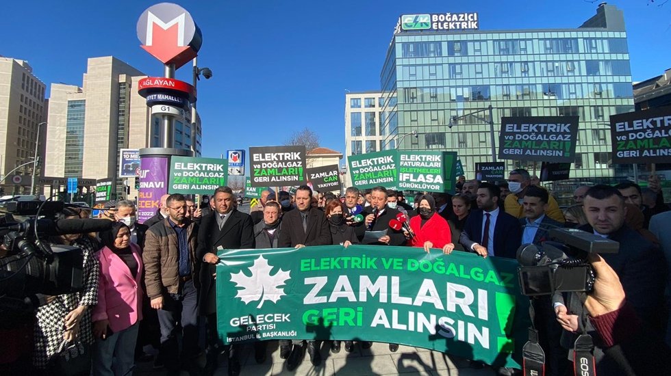 Cengiz Kalyon grubu &ouml;n&uuml;nde zam eylemi