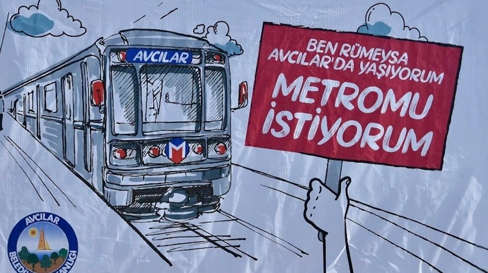 İstanbul “Metroma engel olma” afişleri ile donatıldı