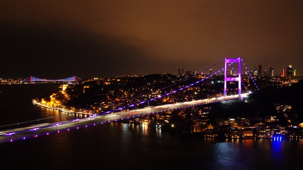 İstanbul'un köprüleri epilepsi için morardı