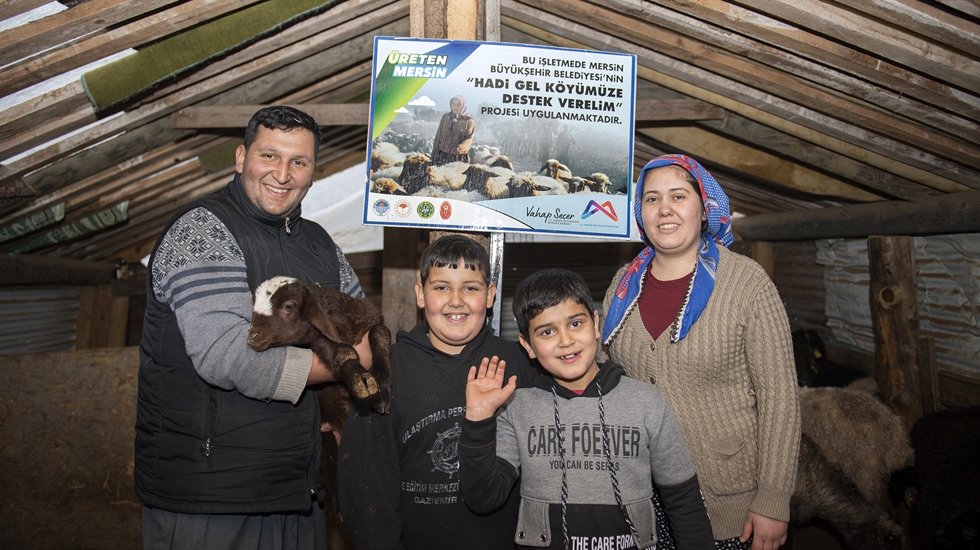 Mersin B&uuml;y&uuml;kşehir&rsquo;in &lsquo;Haydi Gel K&ouml;y&uuml;m&uuml;ze Destek Verelim&rsquo; projesi devam ediyor