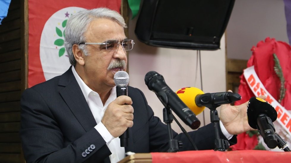 Sancar: HDP bu sistemi d&ouml;n&uuml;şt&uuml;rmeye, bu iktidarı g&ouml;ndermeye geliyor