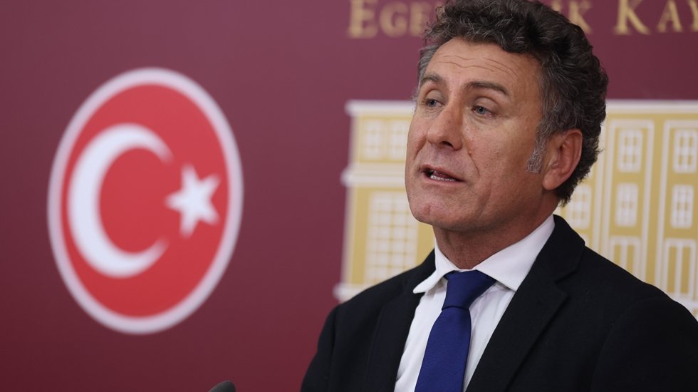 Bu iktidar, demokratik yollarla, yapılması gereken erken bir se&ccedil;imlerle derhal gitmelidir...