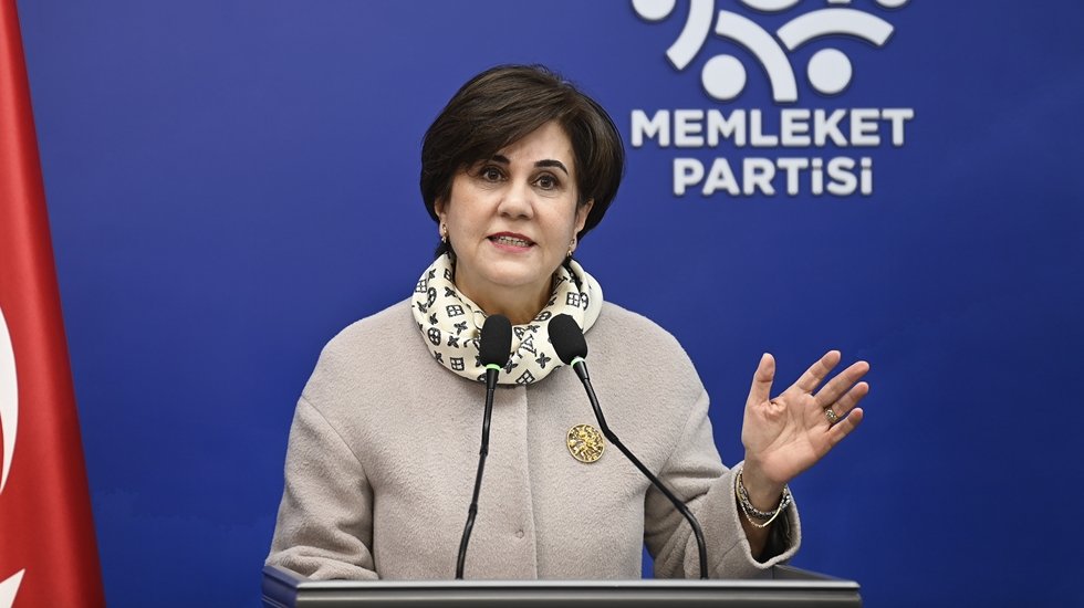 Kriz AKP marifetiyle ortaya &ccedil;ıkmıştır. Bir anlamda 'ev yapımı' diyebiliriz!