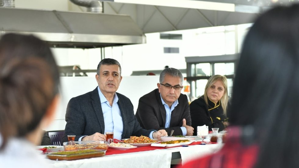 Yapmayı sevdiğiniz işi seçerseniz, şu meslek ya da bu sorun değil