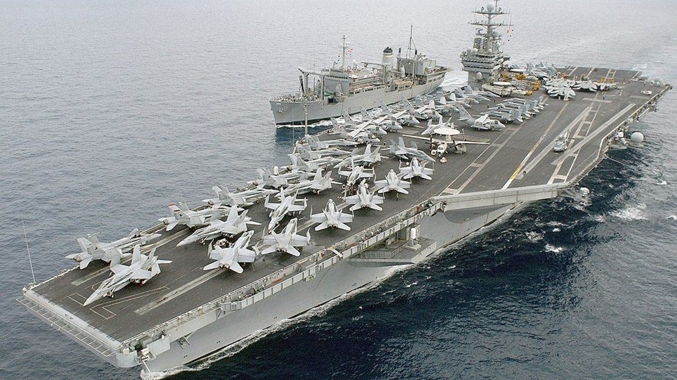 ABD'nin USS Harry S. Truman uçak gemisi Ege denizinde