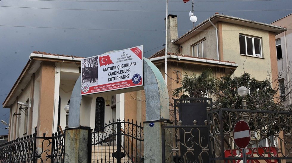 Armutlu Atat&uuml;rk &Ccedil;ocukları Kardelenler K&uuml;t&uuml;phanesi A&ccedil;ılıyor
