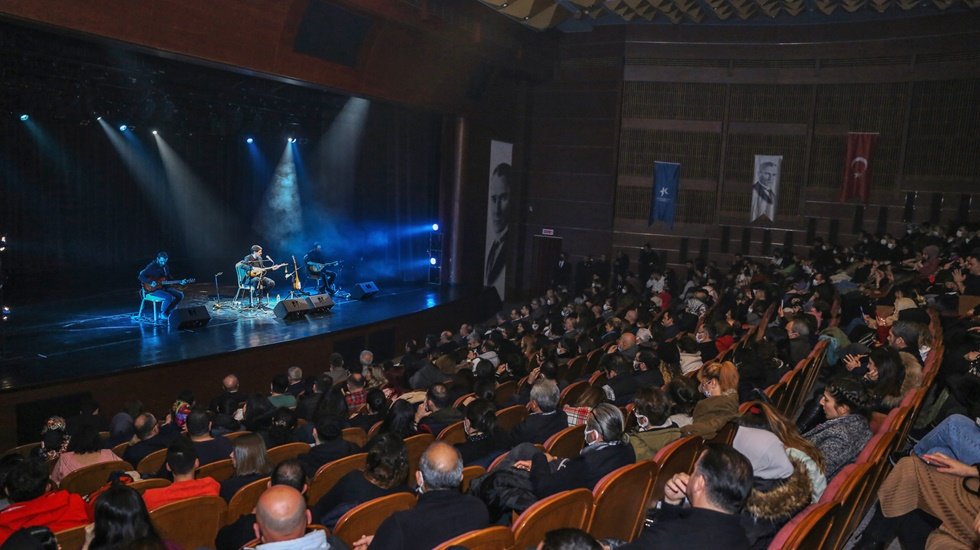 Aşık Veysel ölümünün 49. yılında unutulmadı