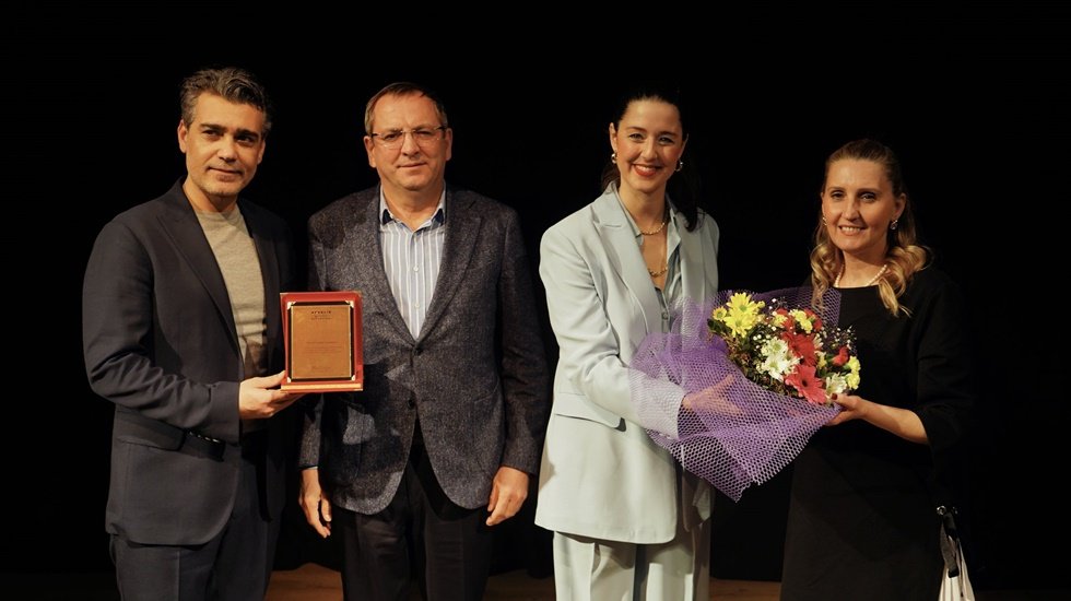 Ayvalık&rsquo;ta &lsquo;Kadın Oyunları Festivali&rsquo; perdelerini a&ccedil;tı