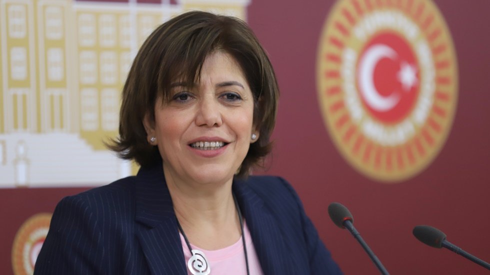 HDP'li Beştaş: 2023&rsquo;te se&ccedil;imleri kaybedeceklerini bildikleri i&ccedil;in yalancı bir bahar yaşatmak istiyorlar