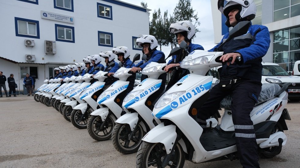 B&uuml;y&uuml;kşehir&rsquo;in elektrikli motosikletleri yollarda