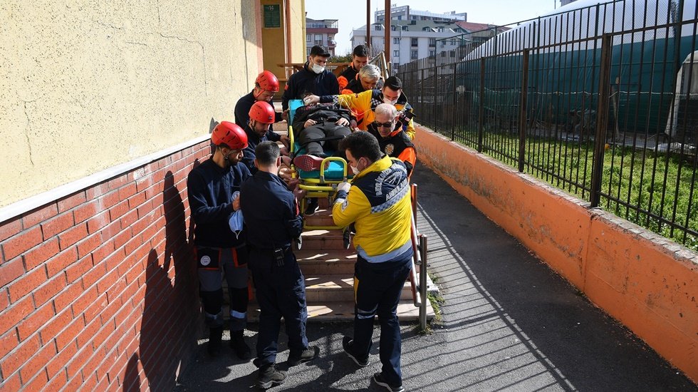 Deprem gerçeği unutturulmuyor!