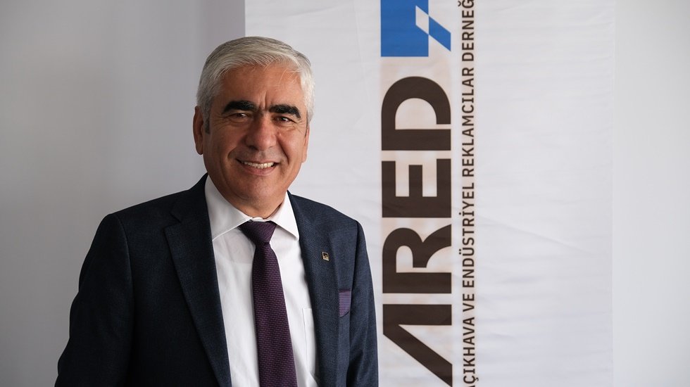 İlan reklam vergisi karmaşası şimdi de fuarcılığı vurdu