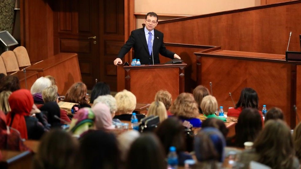 İmamoğlu: “Toplumları çatışmaya sürükleyen noktada kadınların eksikliği vardır”
